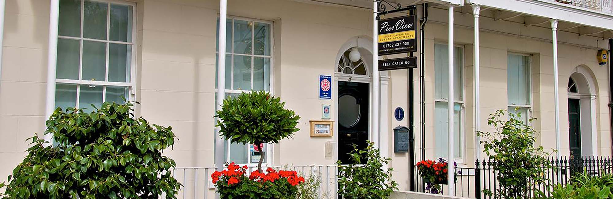 pier view hotel in southend. Taxi transfers by Southend airport travel & airport transfer